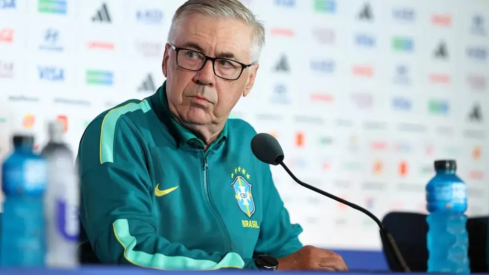 Ancelotti pede coração e organização em final contra o Japão