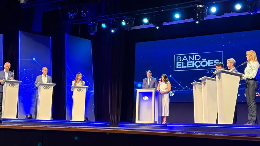 Debate na Band: adversários se unem contra Celina Leão
