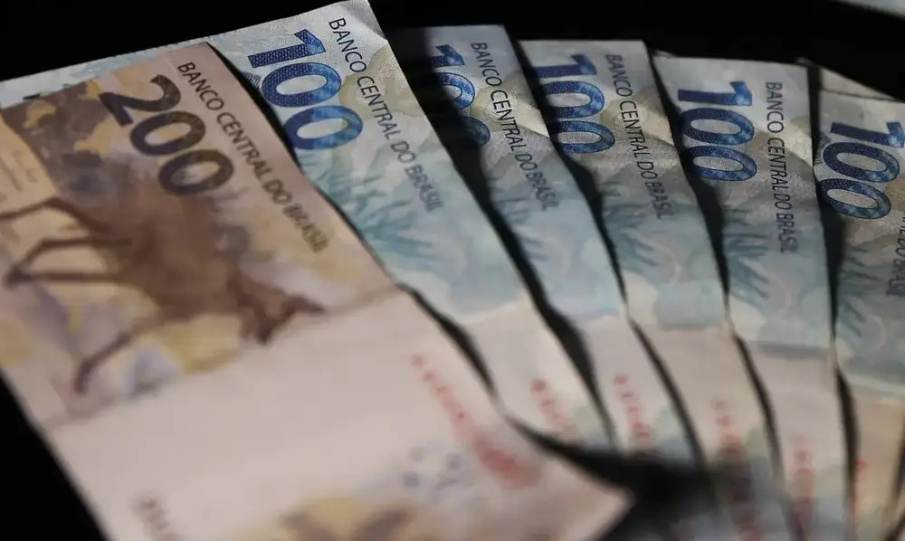 Déficit em conta corrente atinge US$ 6,036 bi em março