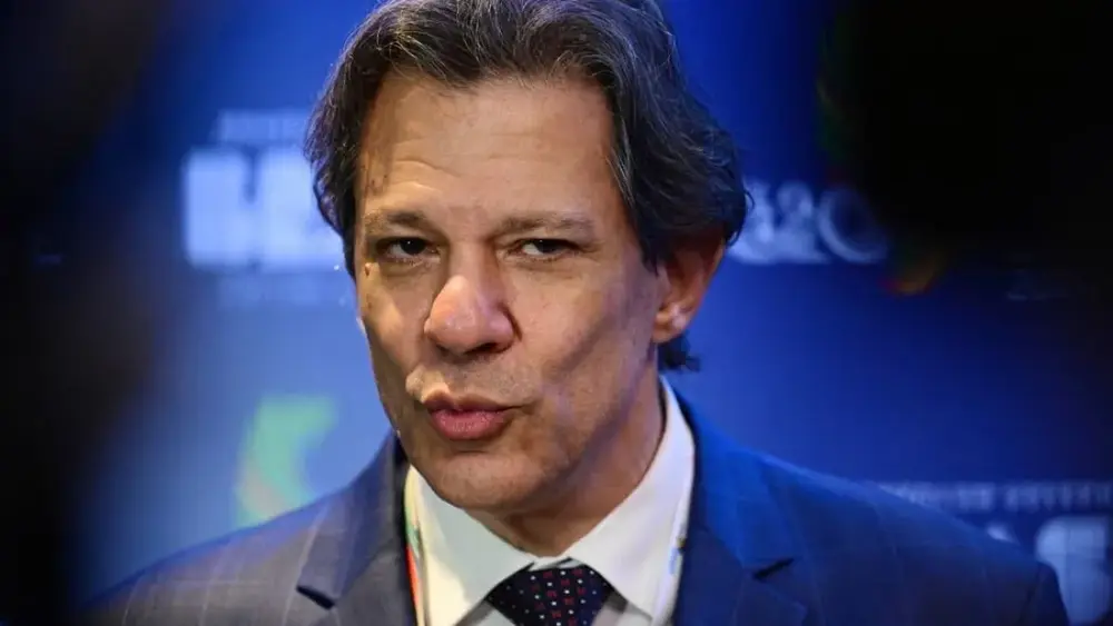 Haddad defende aplicação da lei sobre aliado político