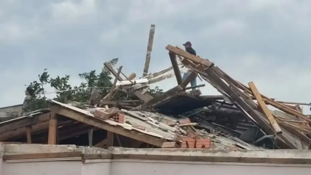 Temporal leva 3 cidades de SC a decretarem emergência