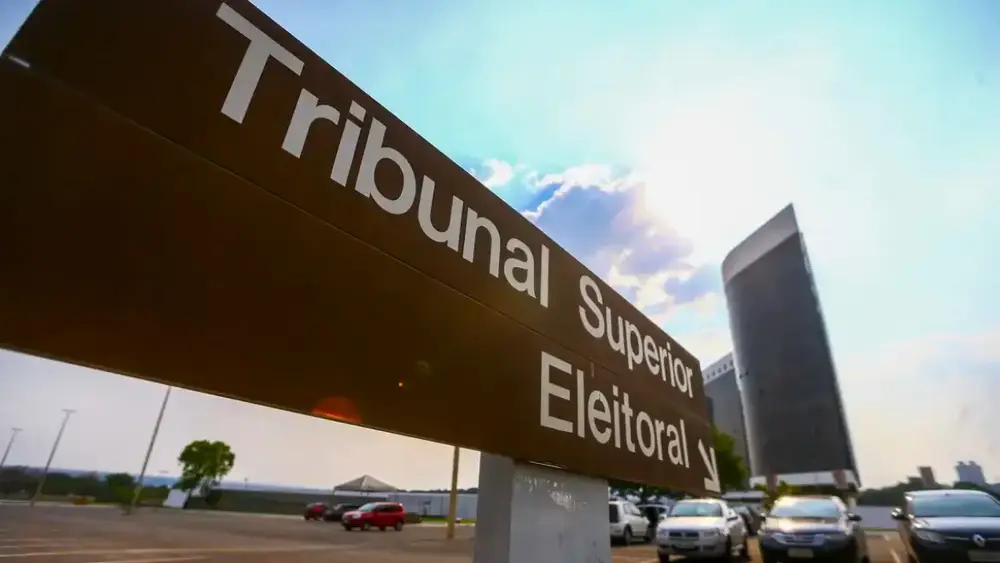 TSE impõe restrições a anúncios de obras em julho