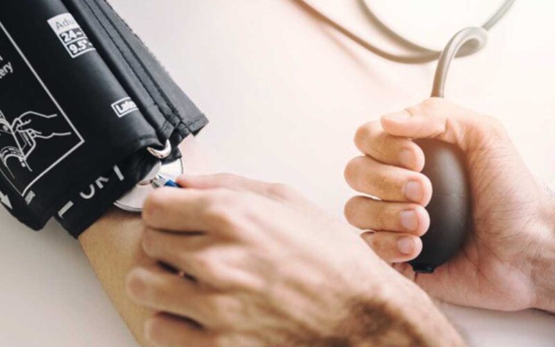 30% dos brasileiros têm hipertensão e metade não sabe