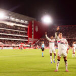 Flamengo empata 1-1, mas Arrascaeta sofre fratura