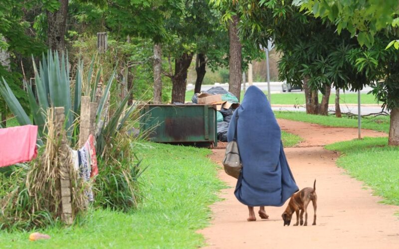 IBGE prevê censo em 2028 para contar população em situação de rua