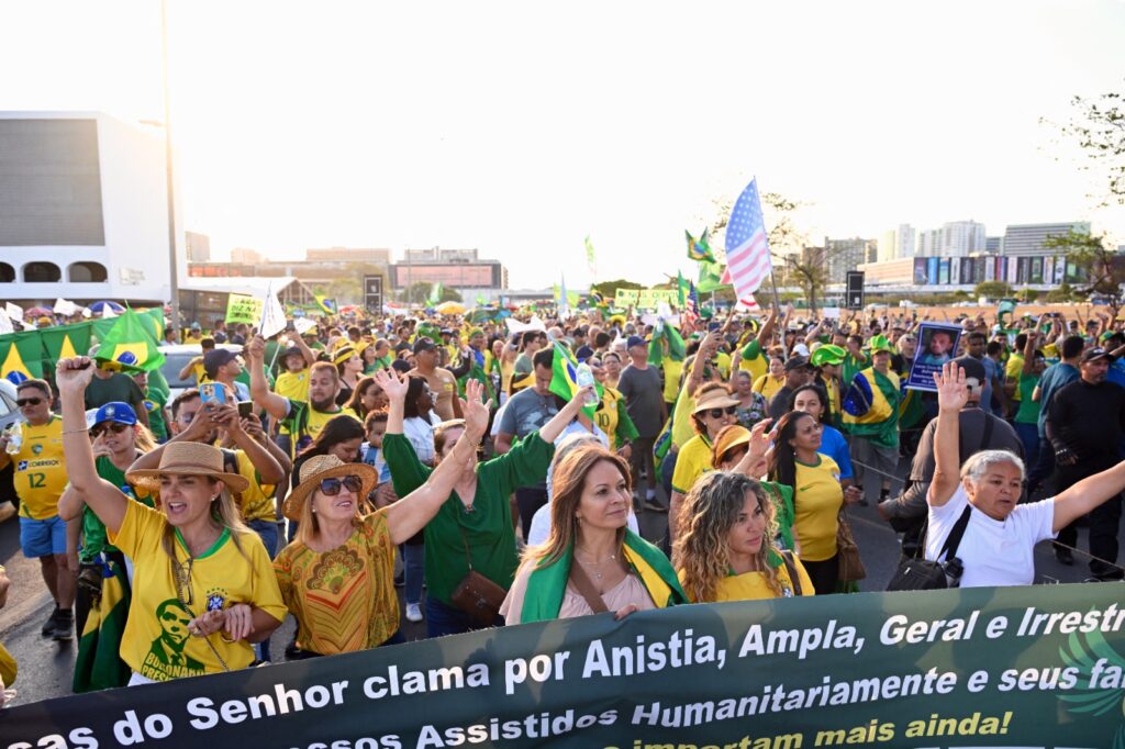 Presos do 8 de janeiro esperançosos com PL da dosimetria