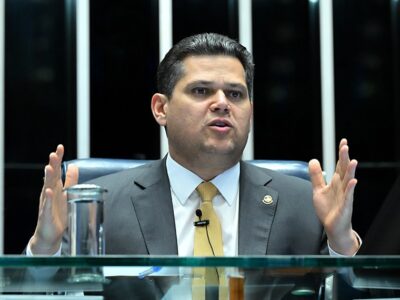 Alcolumbre evita prazo e empresários pedem adiamento do fim da 6x1