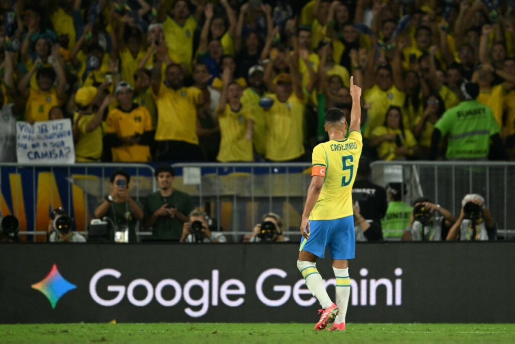 Brasil goleia na despedida, mas deixa alerta para a Copa