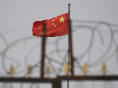 China condena dois ex-ministros da Defesa à morte com sursis