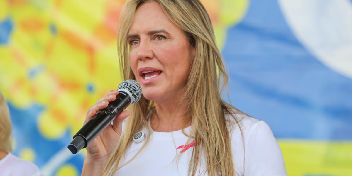 Governadora do DF é internada com pneumotórax em Brasília