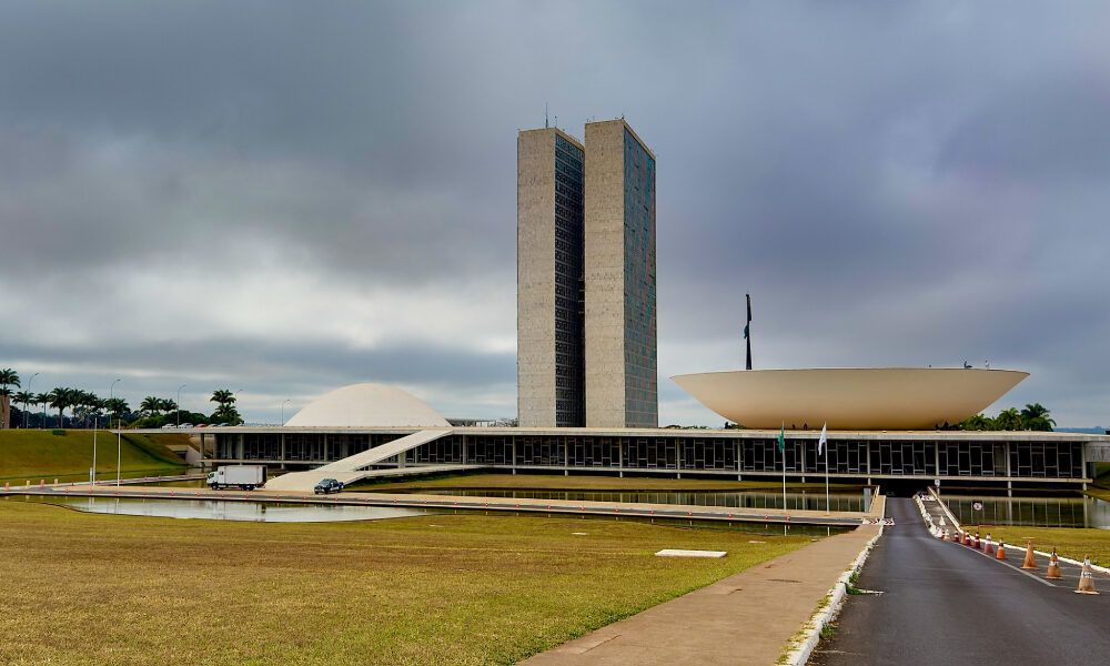 STF retoma julgamento sobre reforma da Lei de Improbidade