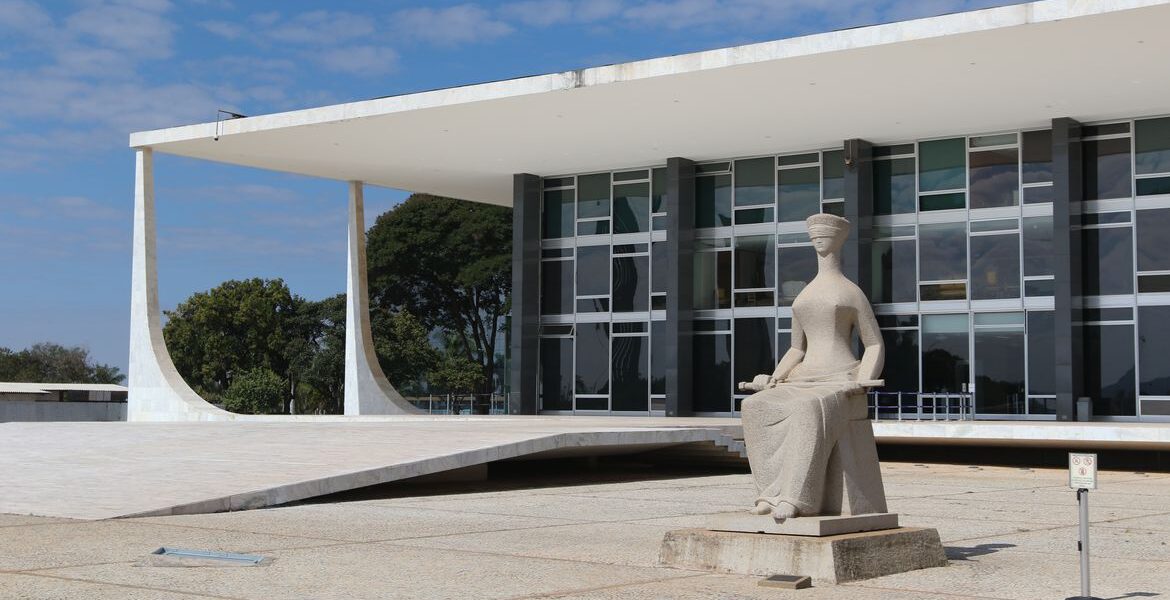 STF valida PL da Dosimetria, mas cobra rigor contra golpe