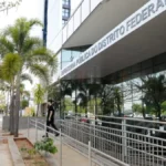 Justiça garante consulta oncológica urgente para idosa com câncer cerebral