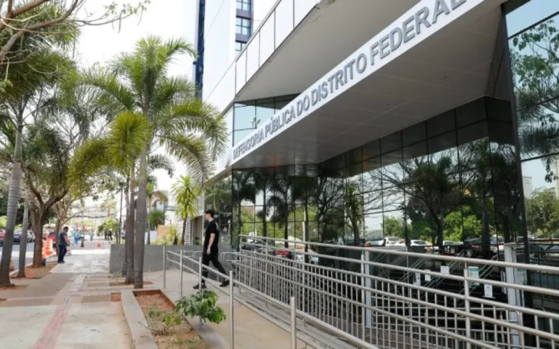 Justiça garante consulta oncológica urgente para idosa com câncer cerebral