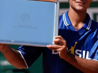 Guto Miguel, campeão juvenil de Roland Garros, sonha ser o maior da história