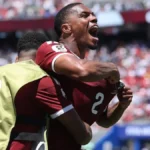 Catar arranca empate nos acréscimos e conquista 1º ponto em Copas