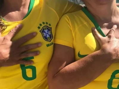 Família de Brasília com seis dedos inspira Brasil na busca pelo hexa