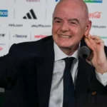 Infantino celebra 1 milhão de torcedores em 5 dias de Copa
