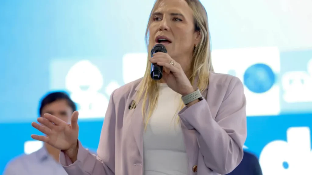 RenovaDF abre 1,7 mil vagas e GDF amplia verba para saúde e UBSs