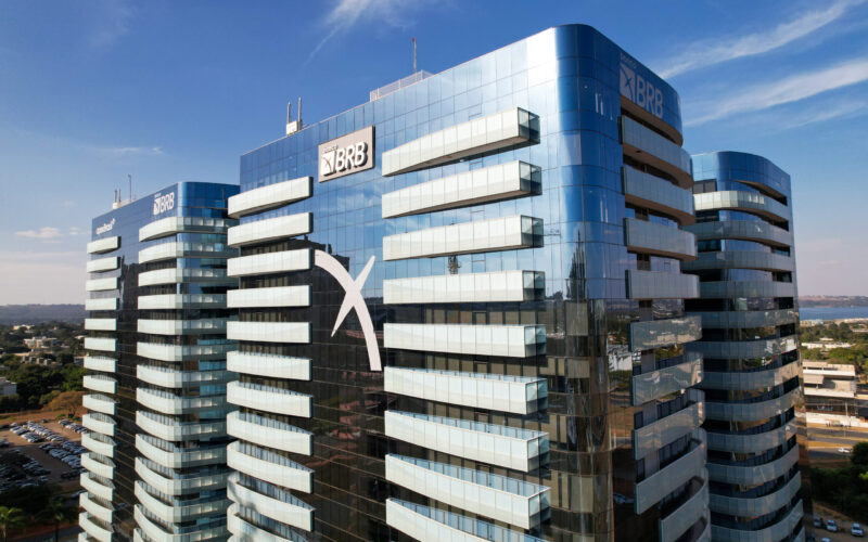 S&P rebaixa nota de crédito do BRB e cita riscos de capitalização